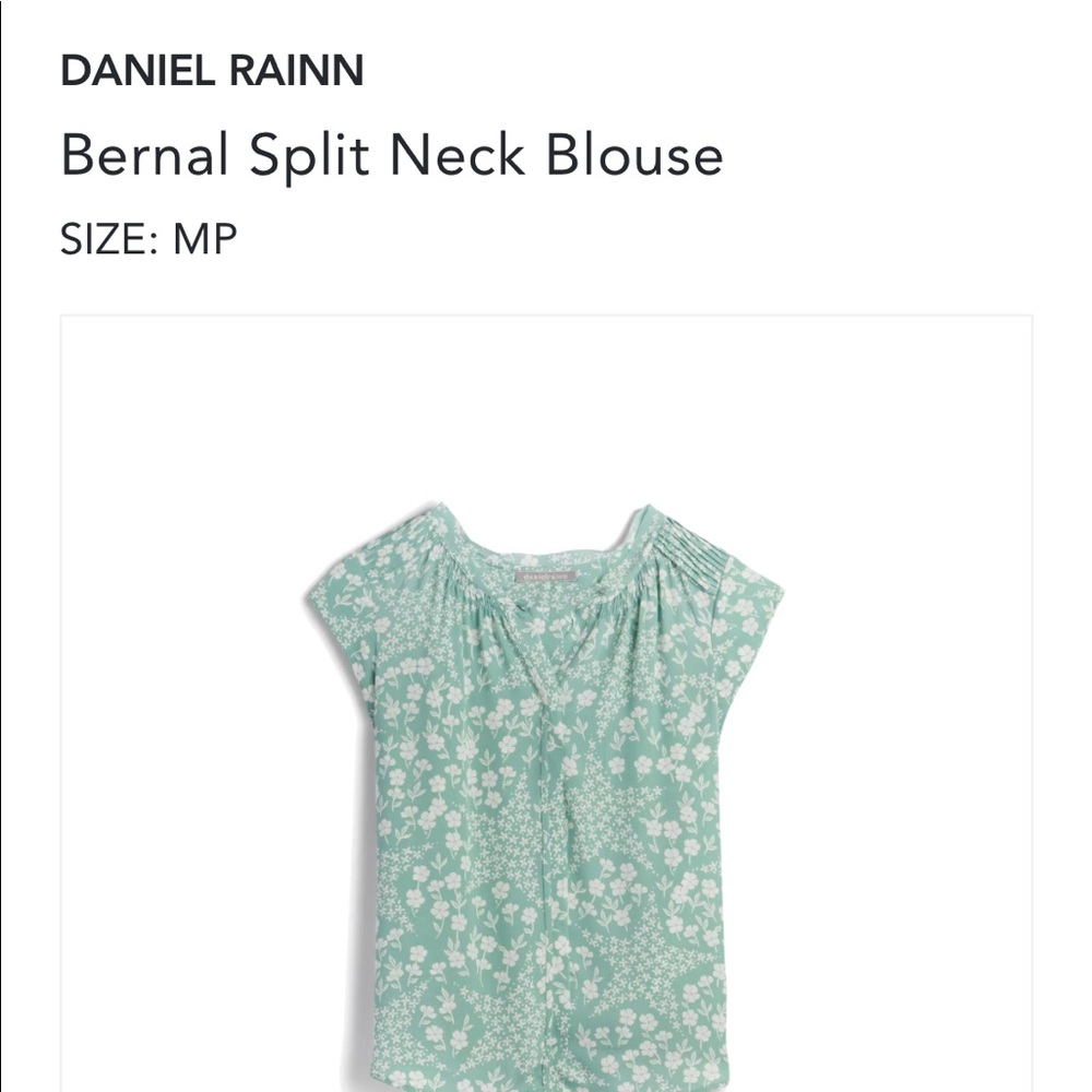 NWT- Daniel Rainn blouse, Size: MP